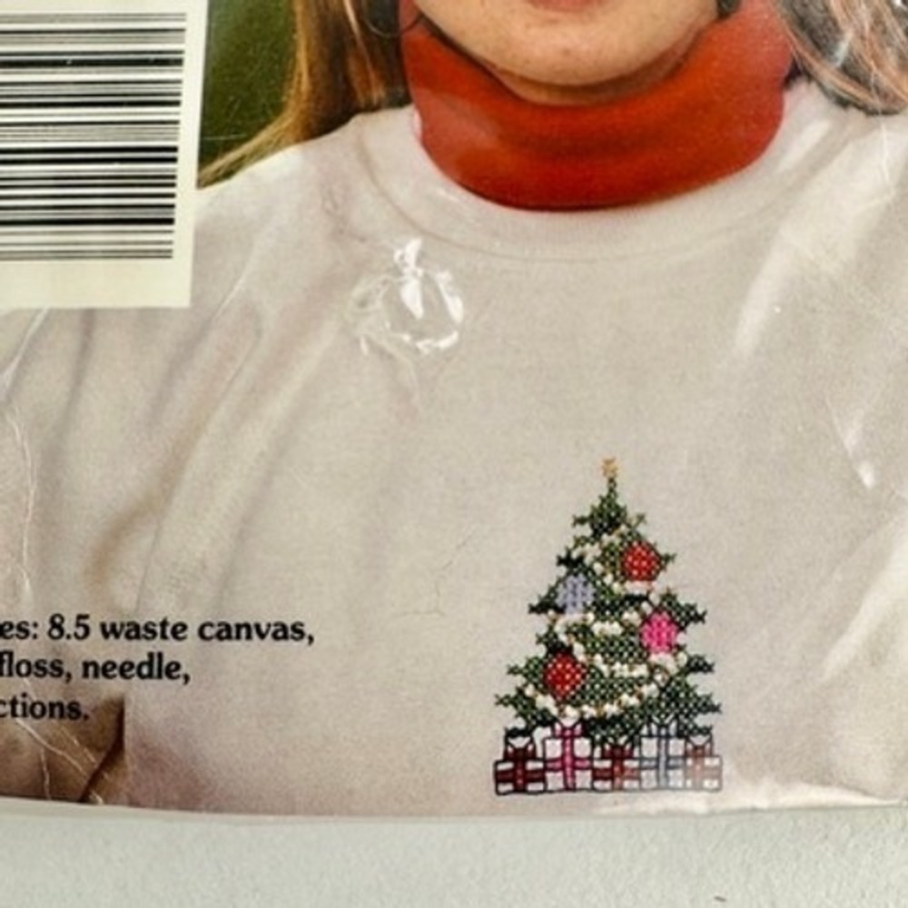 Vintage Banar Designs Christmas Tree Cross Stitch Kit NOS Stitch-A-Shirt 1990